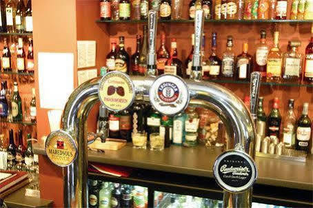 נארסבורו The Mitre Inn מראה חיצוני תמונה